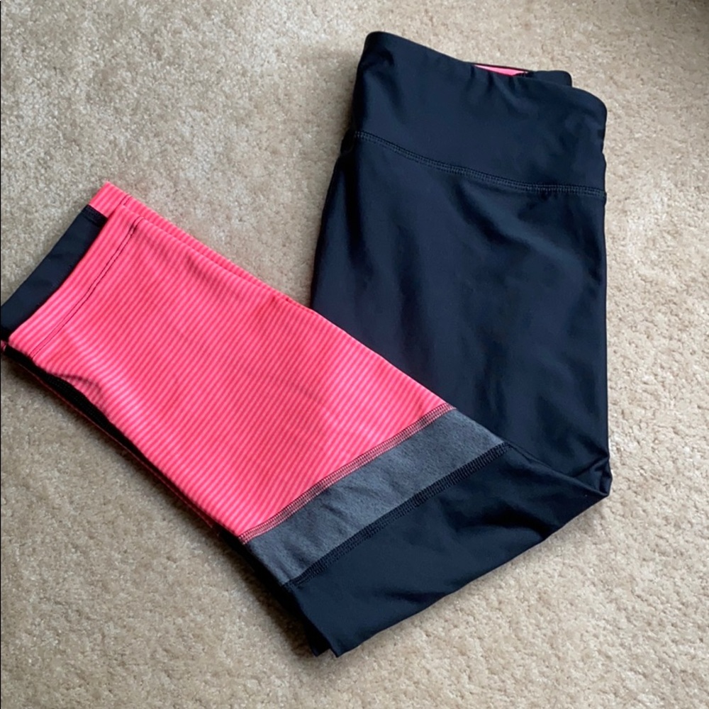 Under Armour Capri length compression leggings SzM